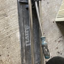 Anvil Tile Cutter