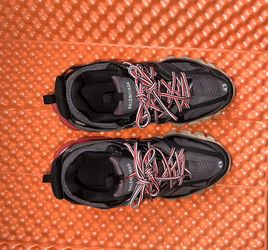 Balenciaga Track Black red 43