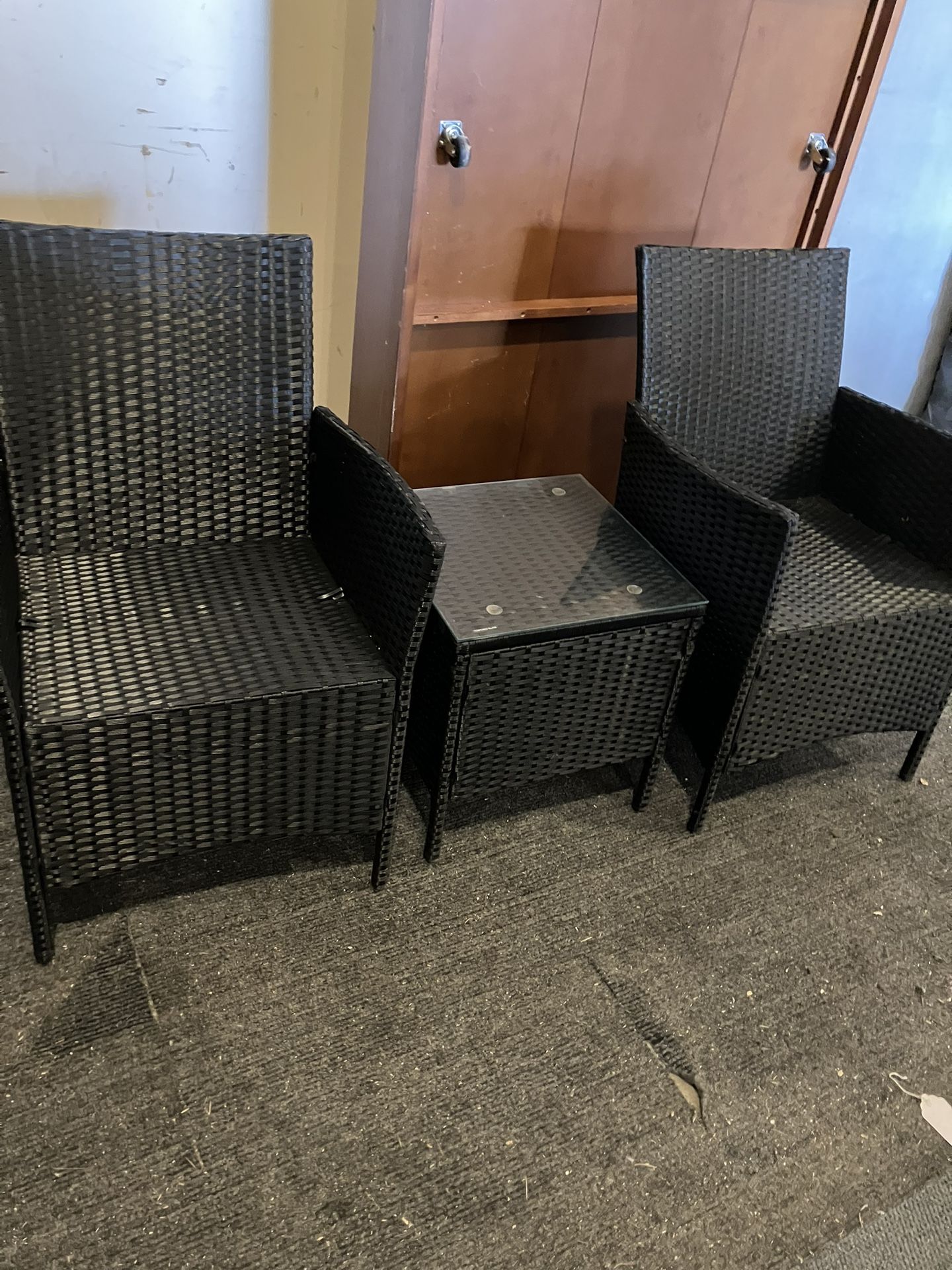 3 PCS Wicker Outdoor Patio Set Without Cushion W/Normal Wear & Tear(See & Click On Pictures). Still In Good Condition And Useable