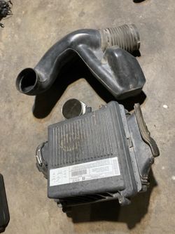 Chevy gmc air intake box
