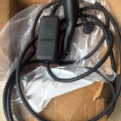 Genuine Chevrolet Ultium Level 2 / Level 1 Portable Plug-In Vehicle Charger Cord Set EV 