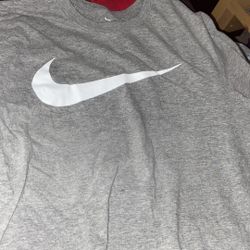 Nike Tee 