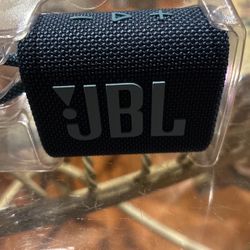 JBL Go 3