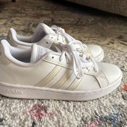 Adidas Women’s Tennis Shoes