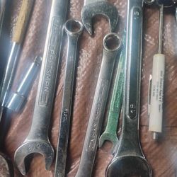 Wrenches-Tools