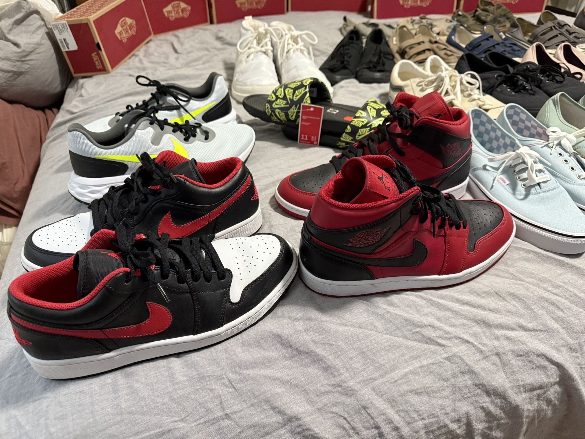 Nike Jordan’s **size 11** Ugg Boots SDSU Aztec Aztecs Colors
