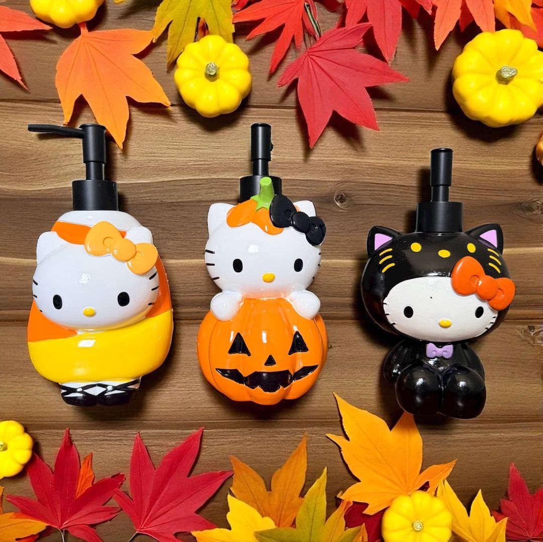 Hello Kitty Soap Lotion Dispensers Set Of 3 Halloween Candy Pumpkin Cat NWT