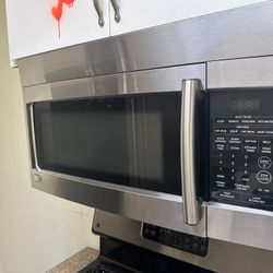 Refrigerator Microwave And Stove