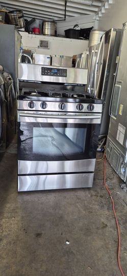 Samsung Gas Stove 5 burners works perfect