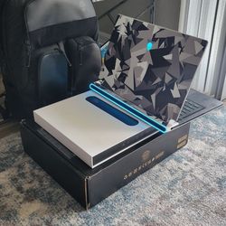 Dell Alienware x15 R2, RTX 3070, i7, RAM 32/2000 Gaming Laptop