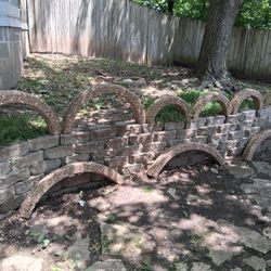 Landscaping curved edging border stones *Make Best Offer*