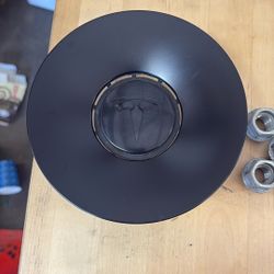 Tesla Cap And Lugnuts 
