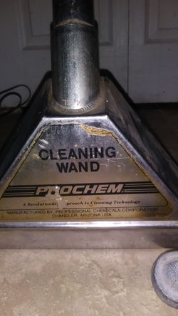 INDUSTRIAL CARPET CLEANERS