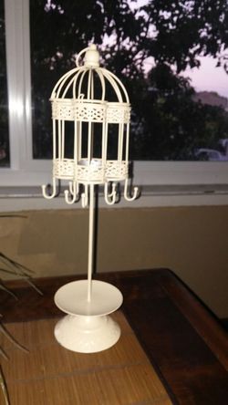 Jewelry Holder (also is tealight/candle holder)