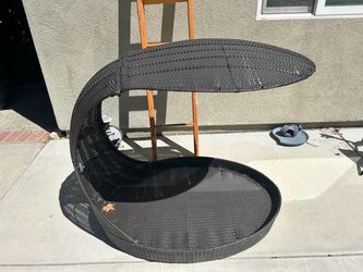 Outside dog bed
