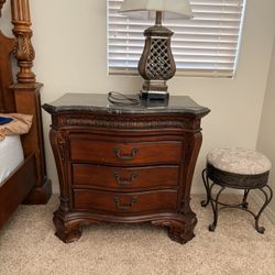 Side/End Table
