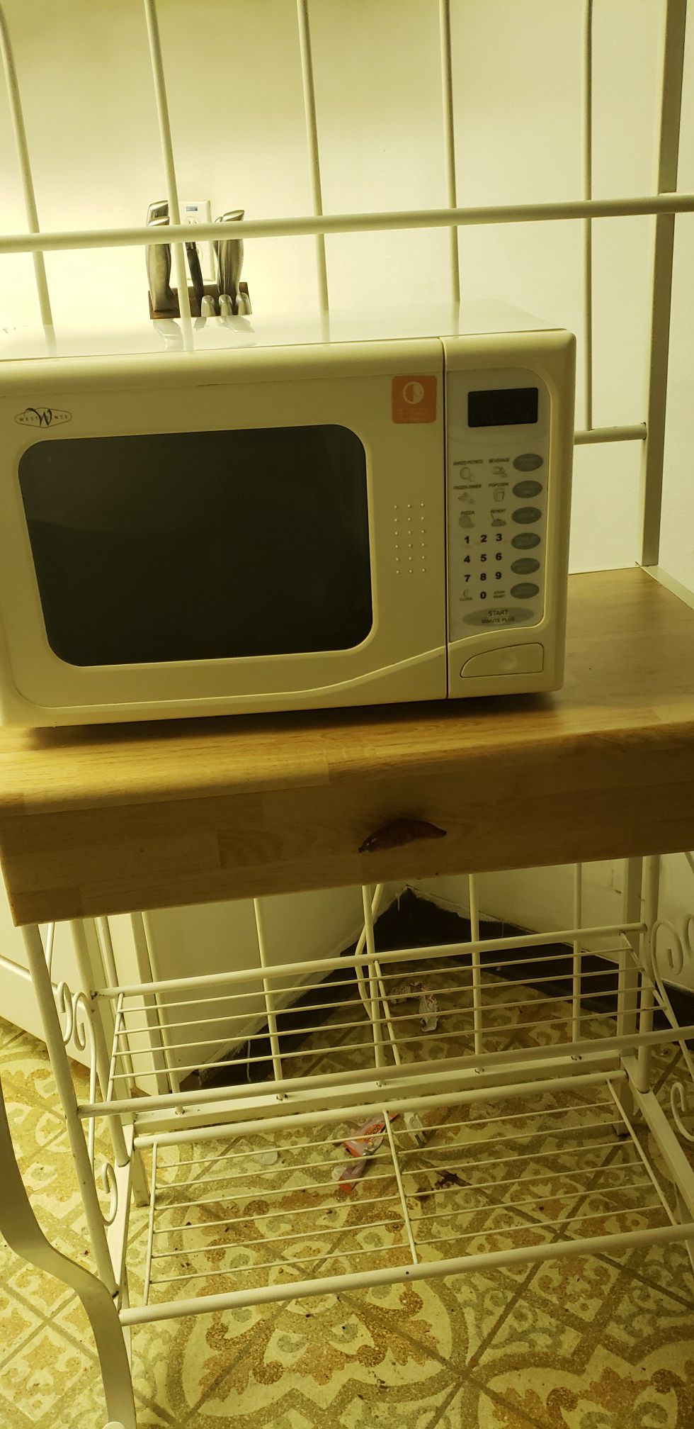 Baker Rack Off white with drawer! $50.00 or offers
