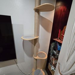 Sisal Floor To Ceiling Cat Tower