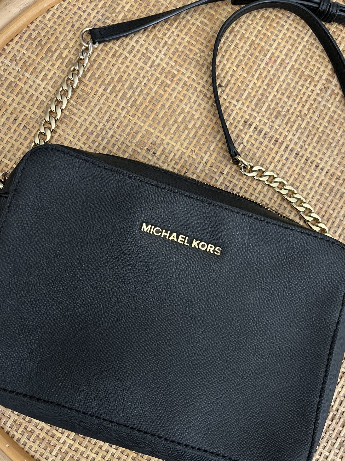 Michael Kors Jet Set Crossbody