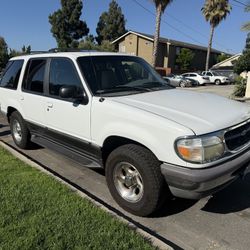 1998 Ford Explorer