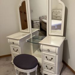 Vanity