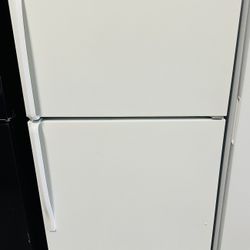 Whirlpool Refrigerator 