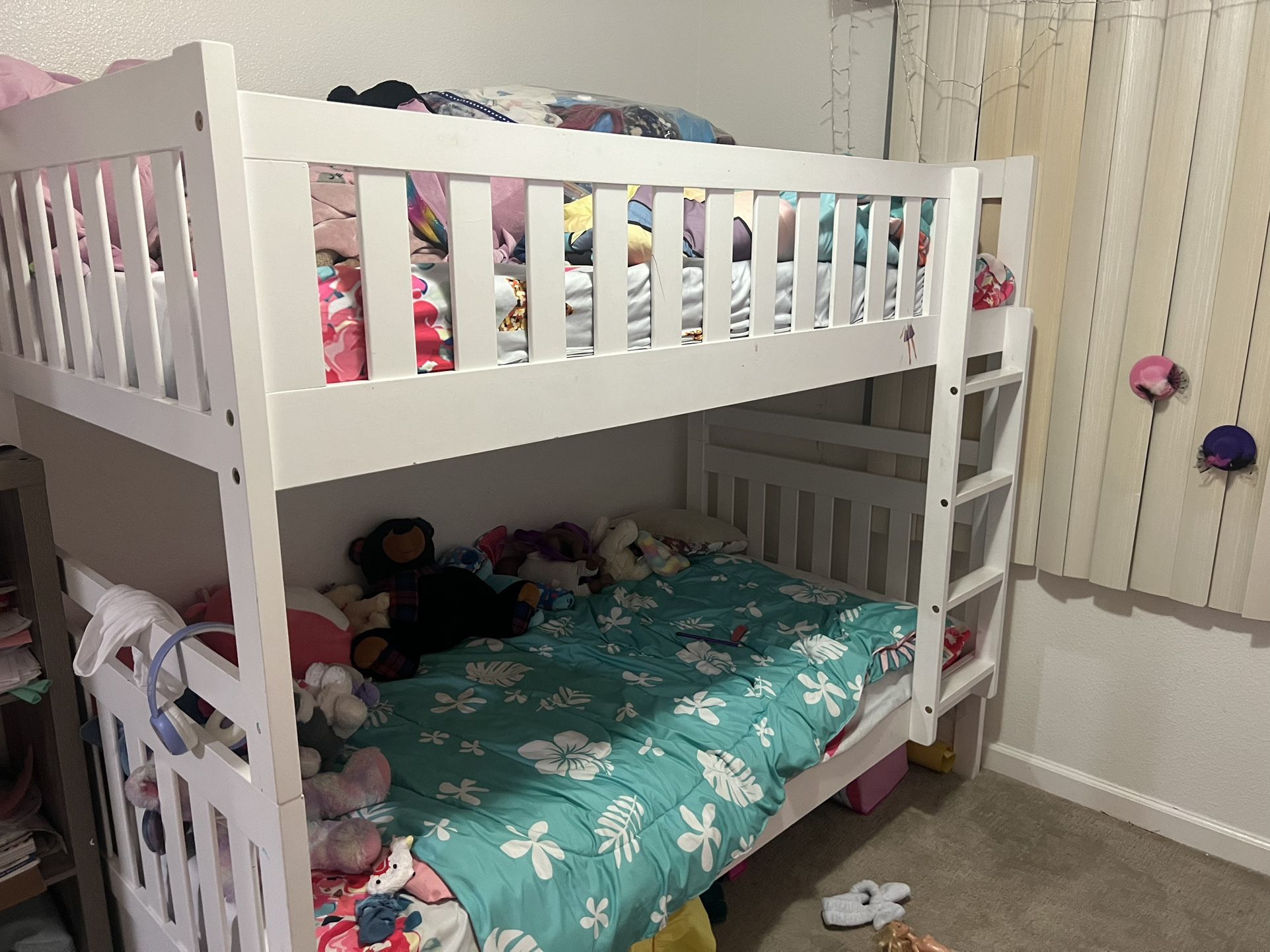 Bank Bed