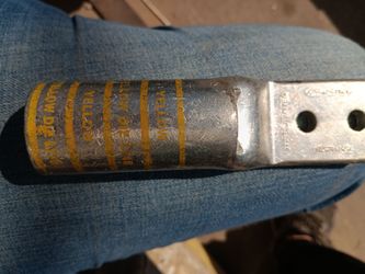 Burndy YAZ442NT38FX 1000Kcm 2-Hole Long Lug