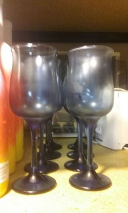 8 wine glasses