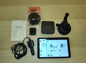 Garmin dēzl OTR810 navigator, large 8-inch GPS navigator, truck routing feature.