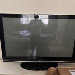 44” Samsung Flat Screen Tv