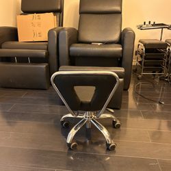 Pedicure chairs 2 