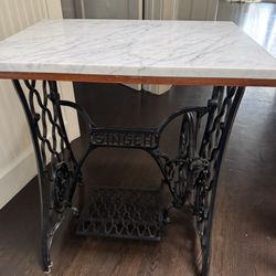 Antique Singer Sewing Machine - Entry Way Table