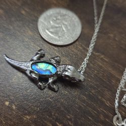 925 Mother Of Pearl Alligator Necklace 