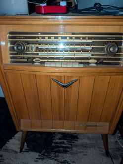 vintage mid-century West German floor-standing tube radio
