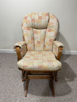 Dutailer glider chair