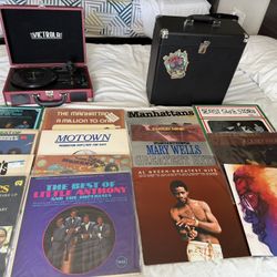 Victrola Record Player And Case With Records