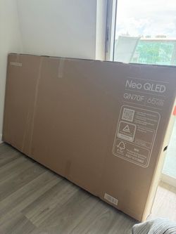 Factory sealed 65” Samsung smart tv neo qled qn70f
