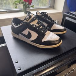 Panda Nike Dunk Low Retro Size 9.5
