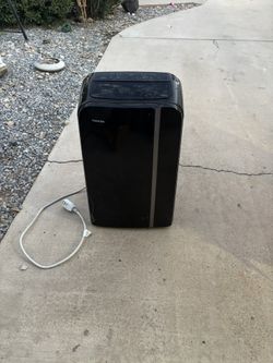Toshiba 13,500 BTU Room air Conditioner