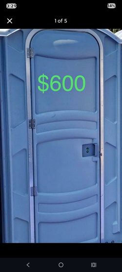 Porta potty