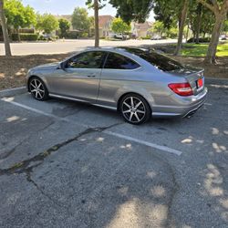 2015 Mercedes-Benz C-Class