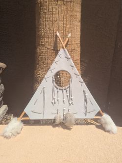 Handcrafted Dreamcatcher Wall Art – Tribal Inspired Sacred Decor