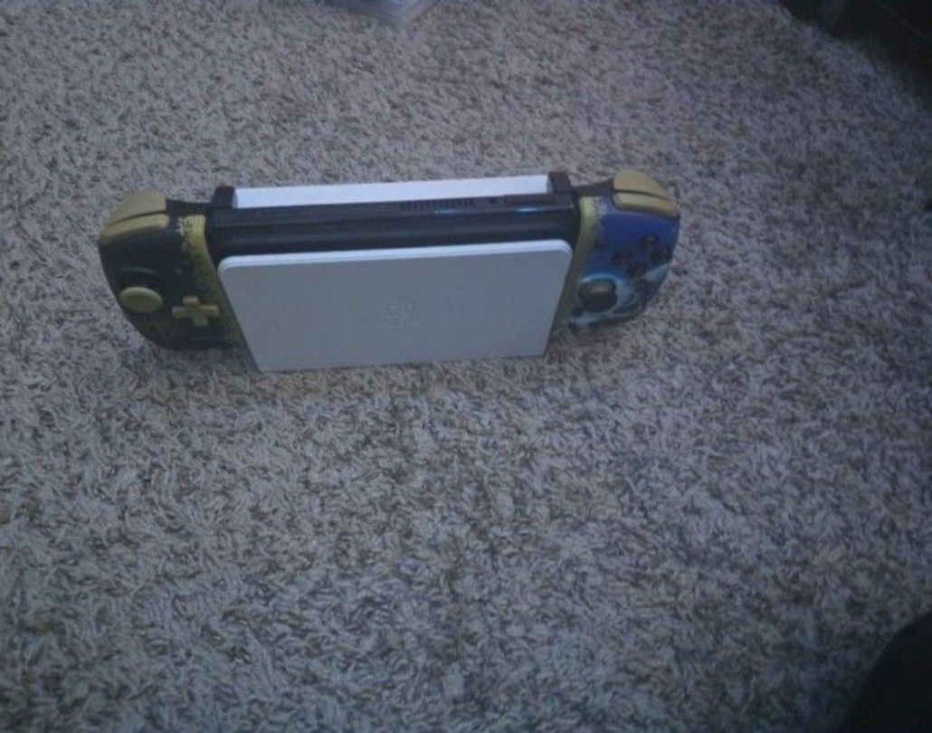 Nintendo Switch White Oled And Games 