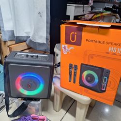 Portable Kareoke Speaker