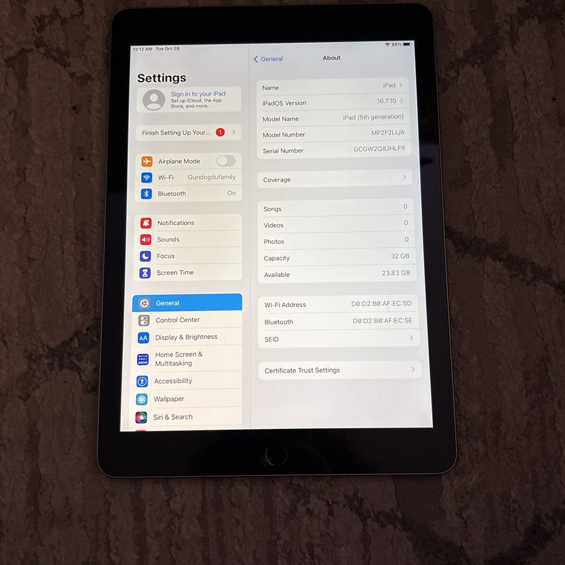 İPad 5th Gen 32gb WiFi