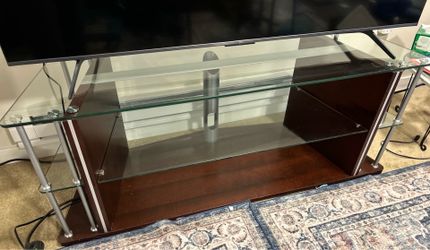 Modern Glass & Wood TV Stand - Sleek, Sturdy, and Ready for Its Next Adventure! 📺✨