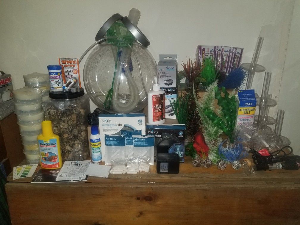 BiOrb 4gal Fishtank & Accessories 