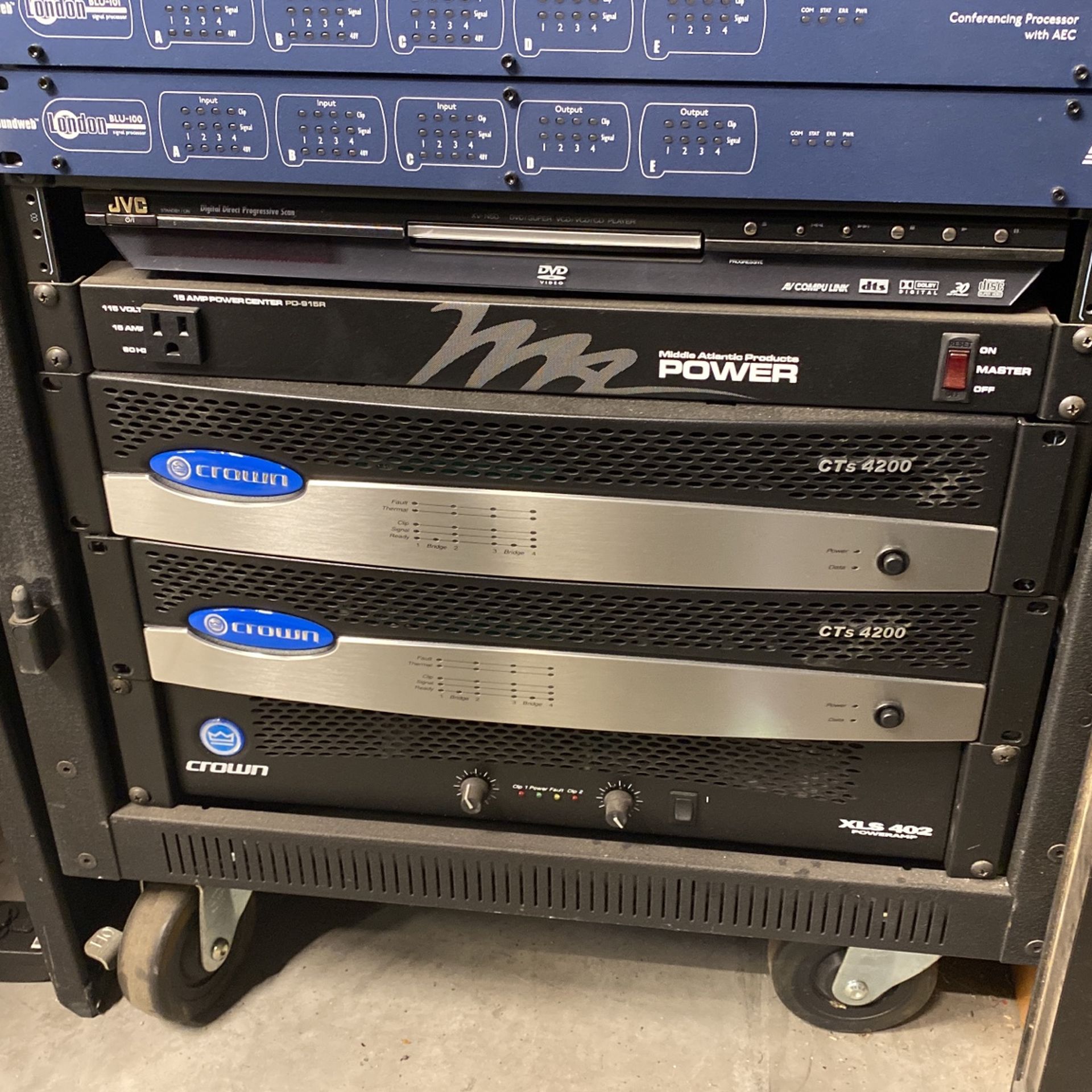 Crown Amplifier Amp CTs 4200