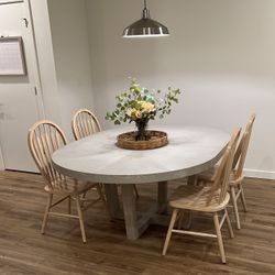 Dinning Table